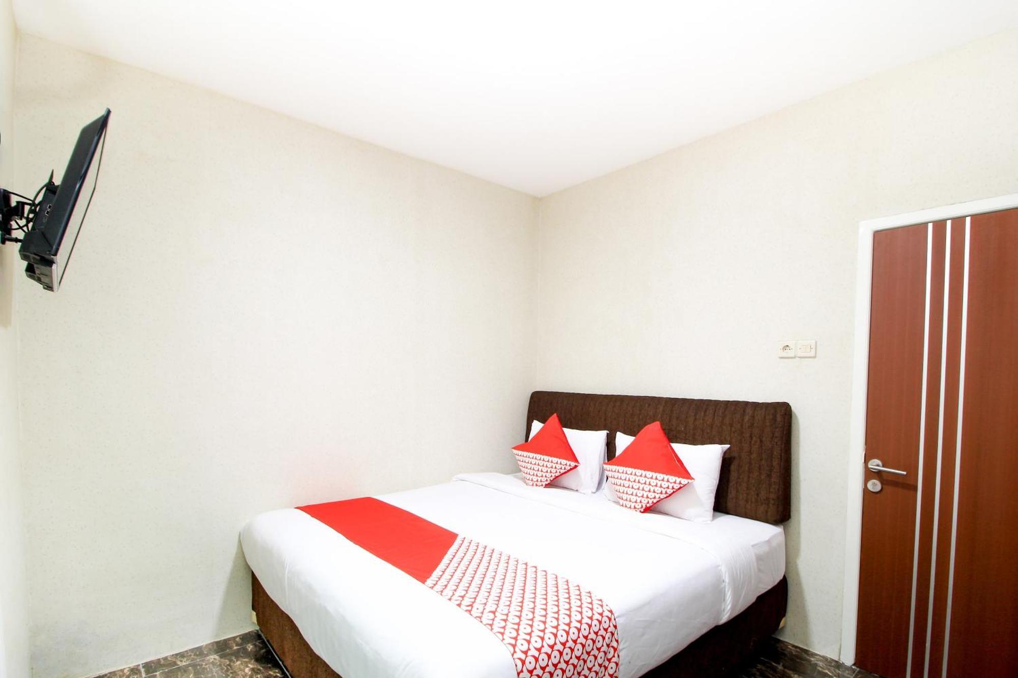 Super Oyo Capital O 217 A1 Hotel Surabaja Exteriér fotografie